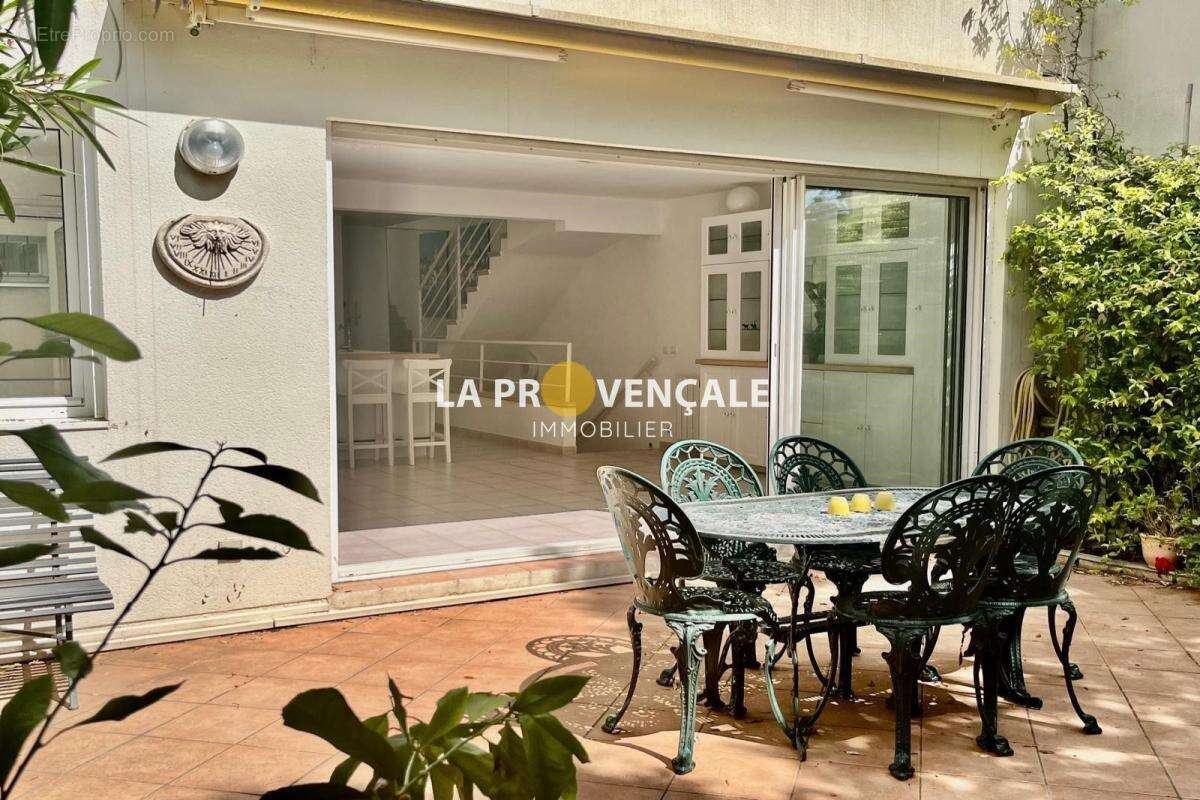 Appartement à CASSIS
