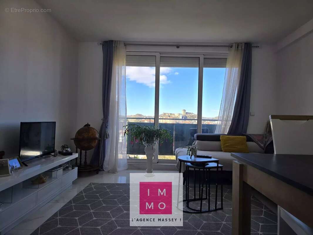 Appartement à LOURDES