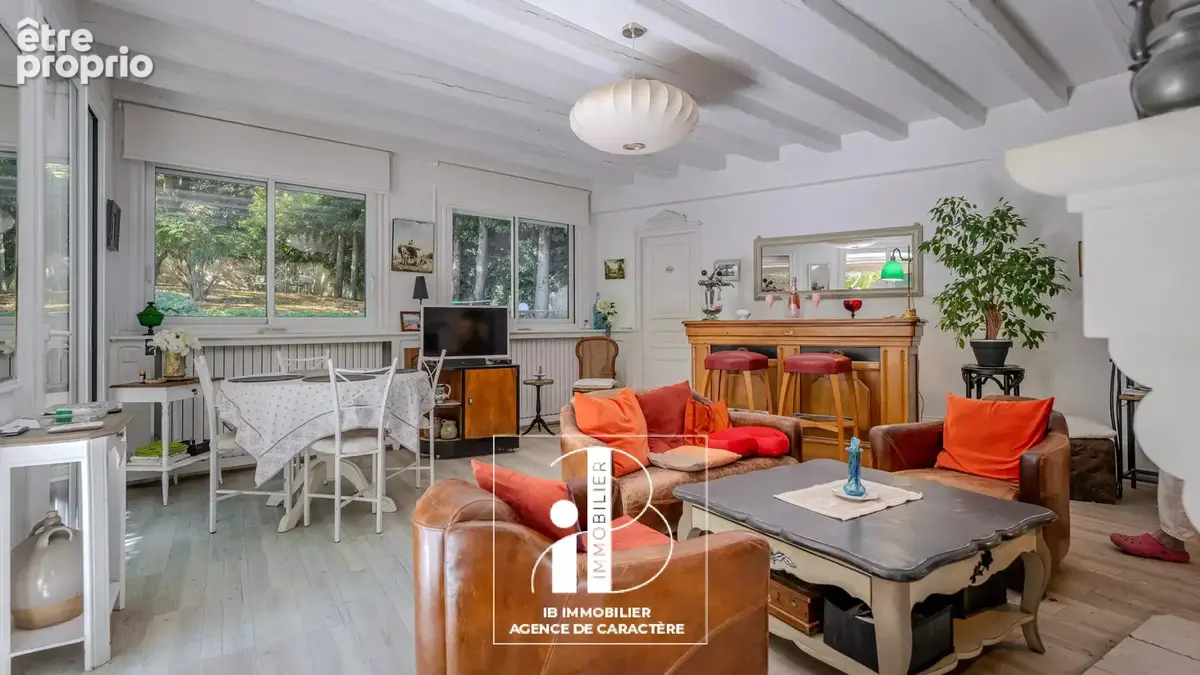Saint pierre les nemours, maison de caractere  avec piscine de 217 m² et ces dependances sur un jardin de 1939 m² - photo 9