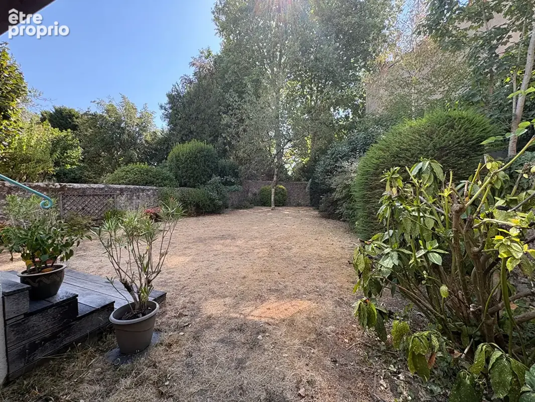 aison familiale de 138.69 m² de caractère avec 5 chambres, sous-sol complet et stationnement - photo 5