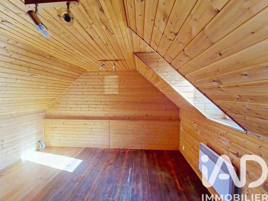 Photo 8 - Maison à LE PETIT-QUEVILLY