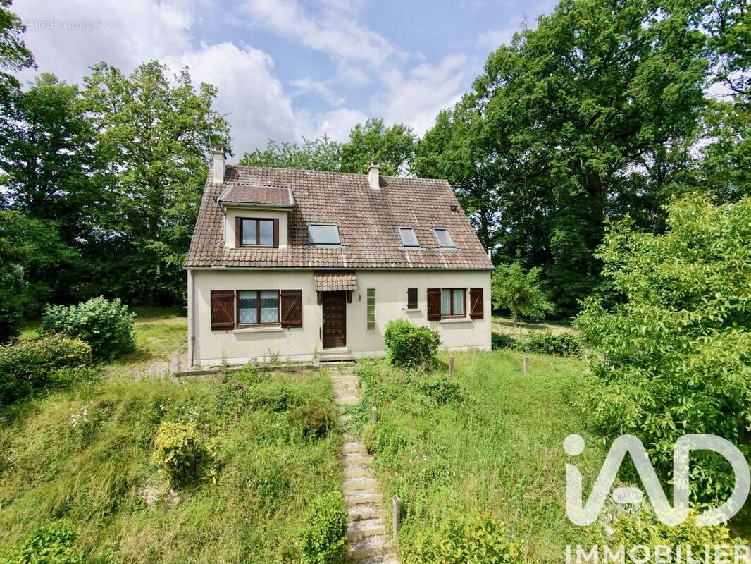 Photo 1 - Maison à SAINT-HILAIRE-LES-ANDRESIS