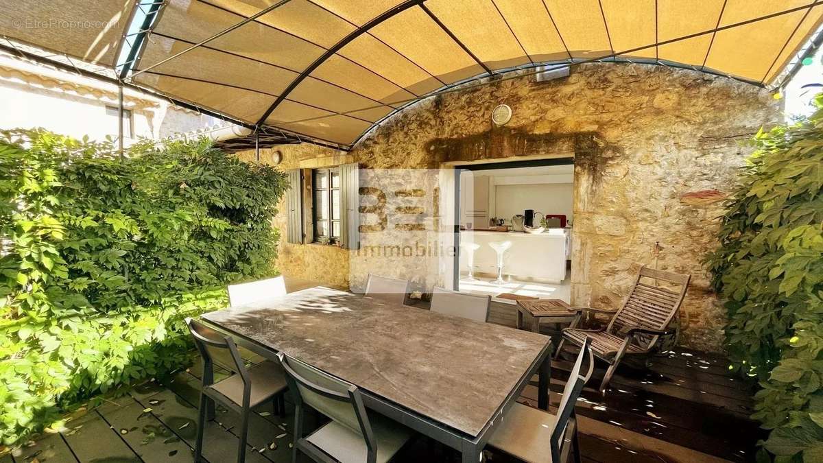 Maison à SAINT-GERVAIS