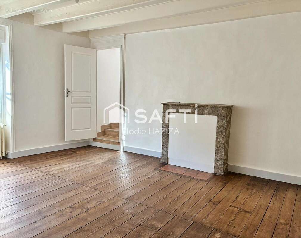 Photo 2 - Maison à THENEZAY