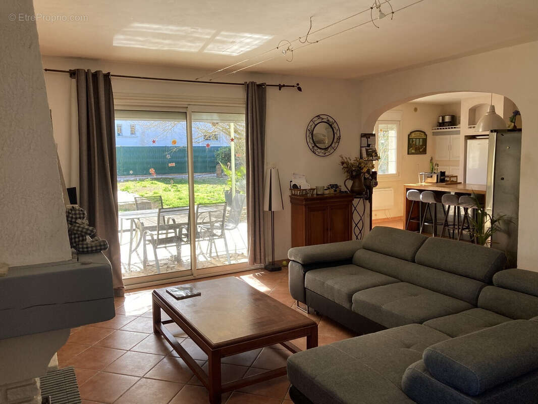 Maison plain-pied 3 Chbes sur 980 m², piscine - photo 6