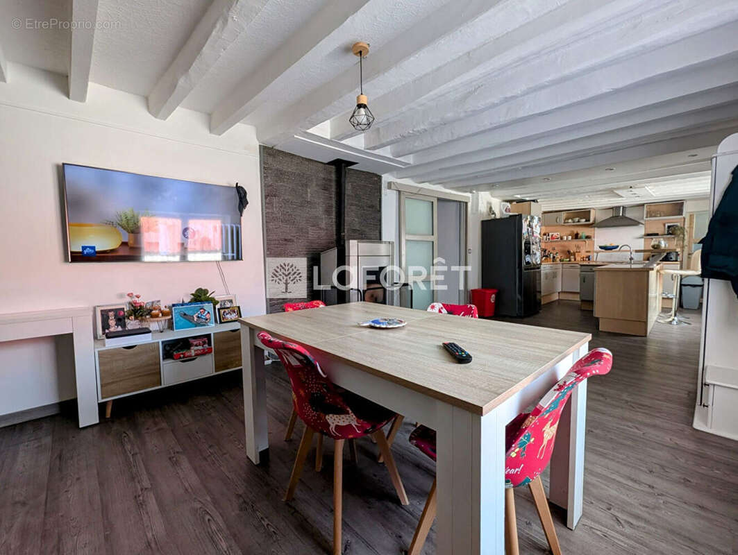 Maison à MALESHERBES