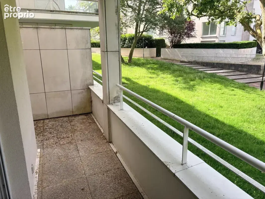 Beau T4 en RDC avec 3 terrasses proche des commerces de La Sourderie - photo 5