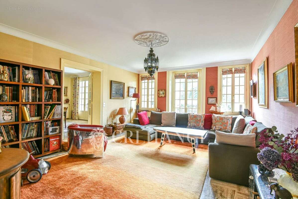 Maison à LE VESINET