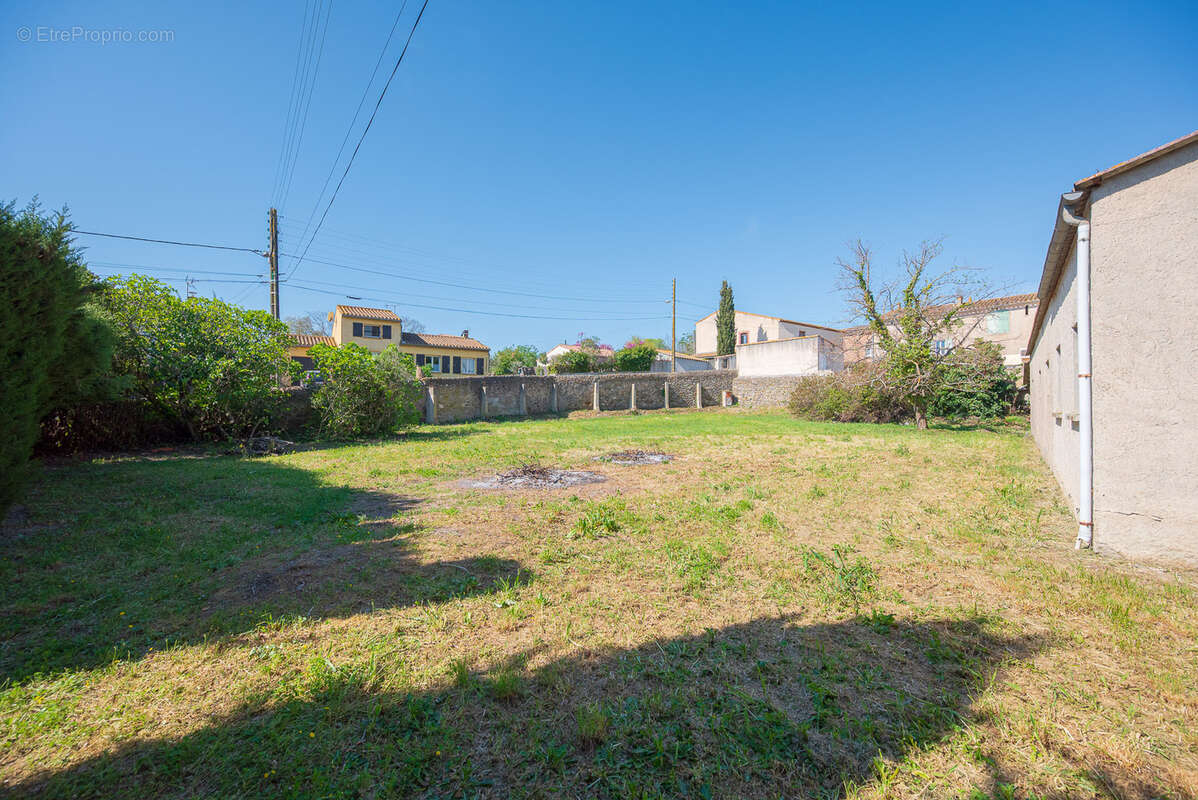 Maison à PEYRIAC-MINERVOIS