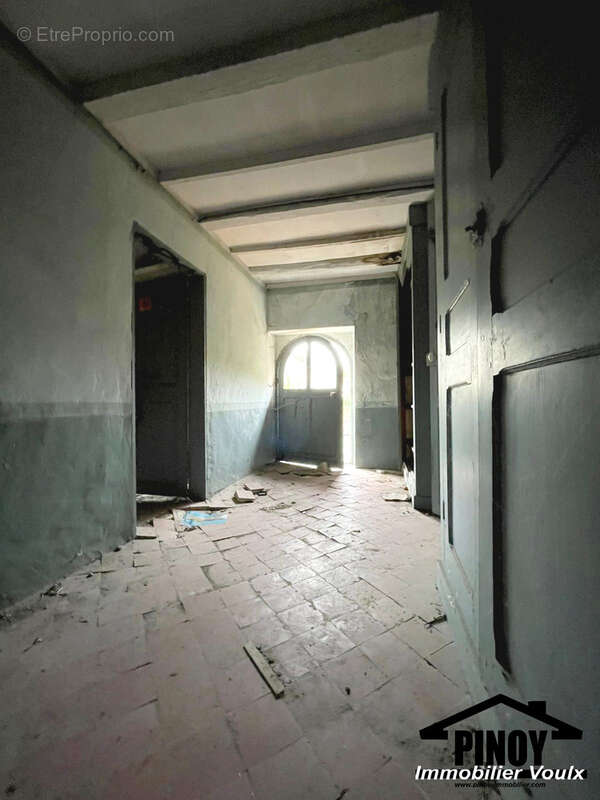 Maison à VILLEMARECHAL