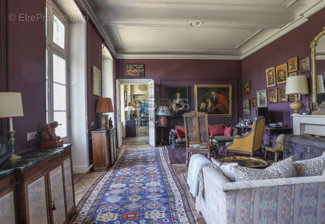 Autre à TREVOUX