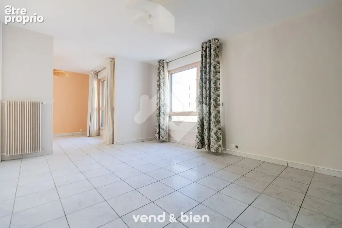 Appartement 4 pièces 69 m² à vendre à Reims (51100) - photo 4
