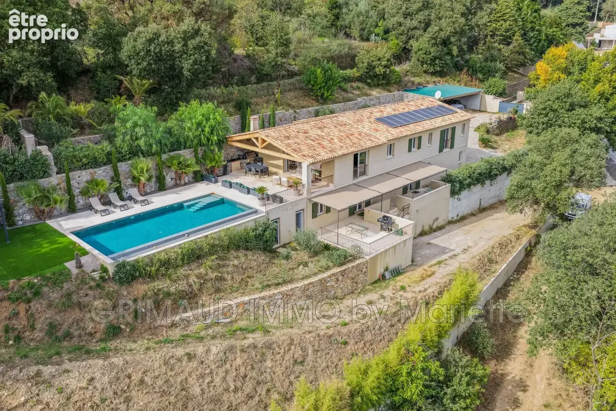 Maison 13 pièces 250 m² à vendre à La Garde-Freinet (83680) - photo 4