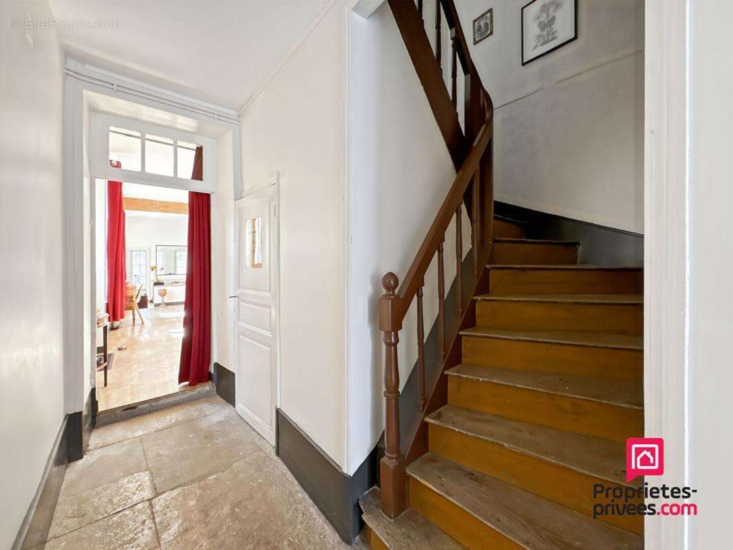 Maison à PRECY-SOUS-THIL