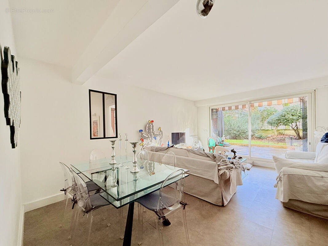 Appartement à CHOISY-LE-ROI
