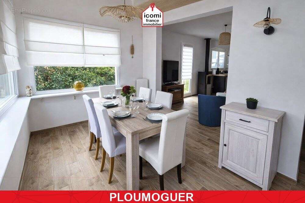 Maison à PLOUMOGUER