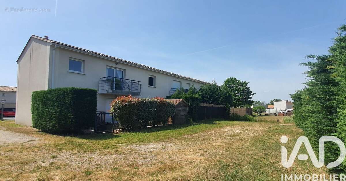 Photo 3 - Appartement à AMBARES-ET-LAGRAVE