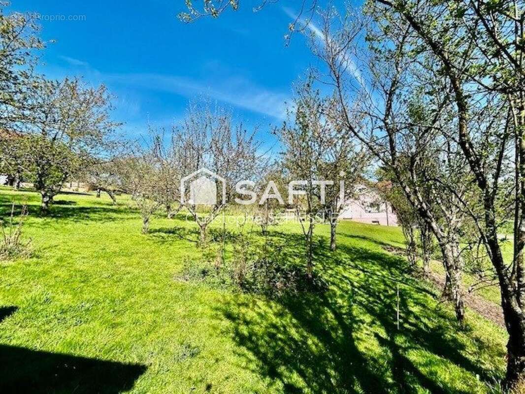 Photo 4 - Terrain à COURTELEVANT