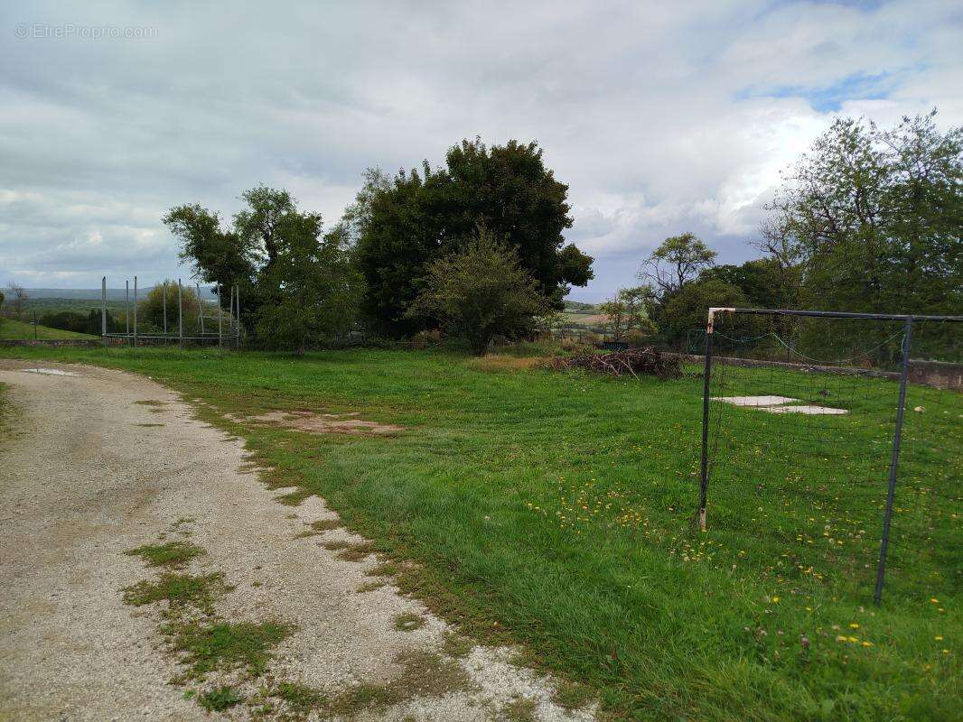 Maison à DAMPIERRE-LES-CONFLANS