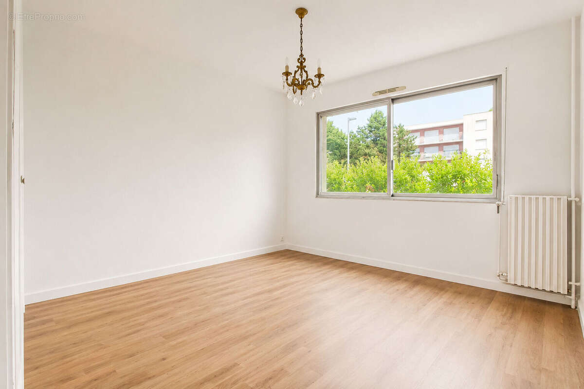 Appartement Rennes T4 - 82m² - balcon - cave et place de parking privative - photo 8