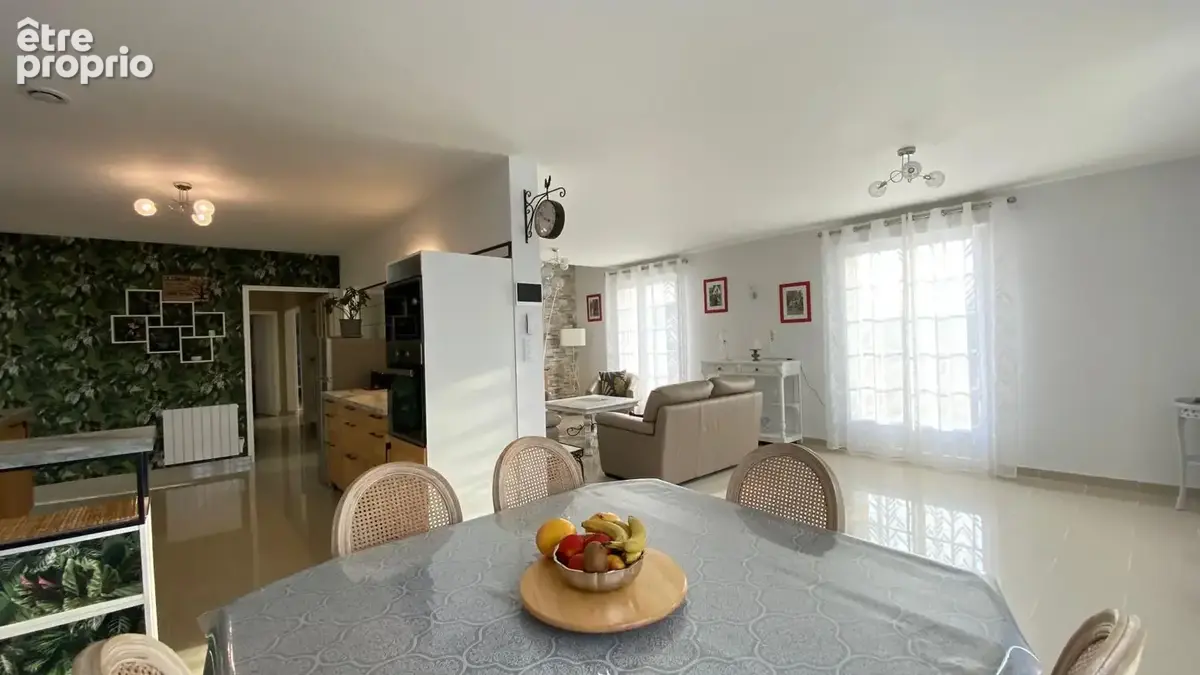 Maison à NOYERS-SUR-CHER