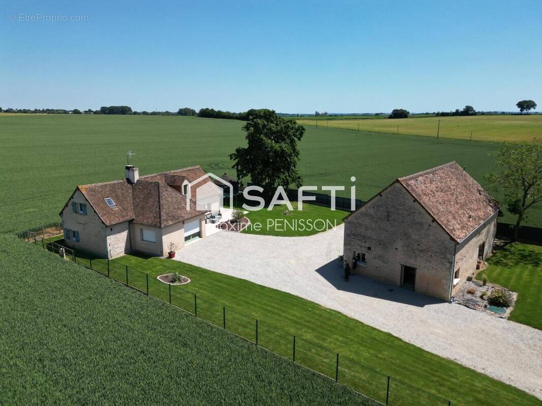 Photo 1 - Maison à RENE