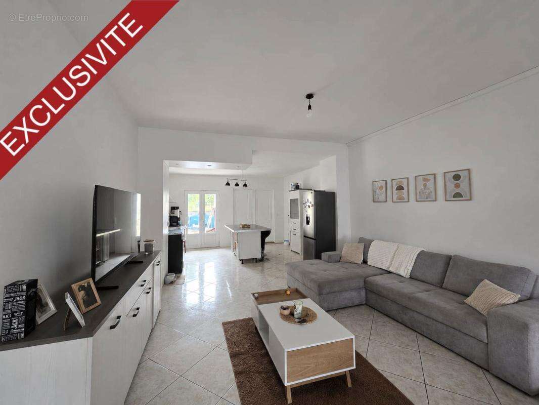 Maison de Ville 2 chambres, possibilités 4 et jardin - photo 2