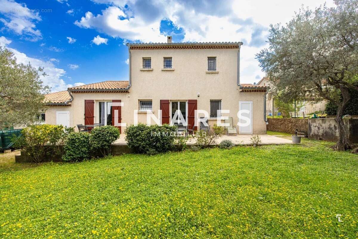 Maison à LA PENNE-SUR-HUVEAUNE