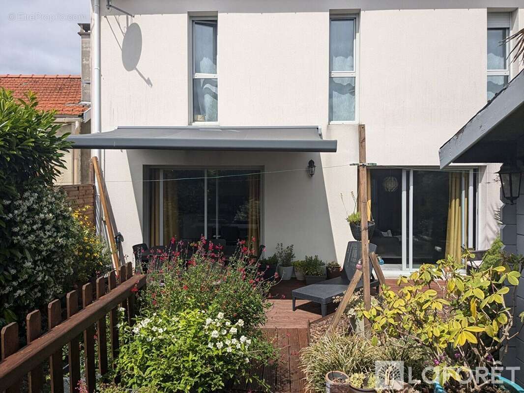 Maison Contemporaine à Saintes (17) - photo 2