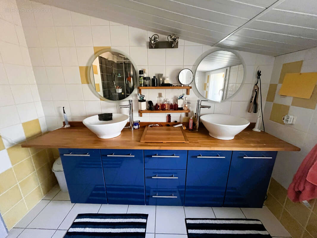 Maison à SAINT-JULIEN-DES-LANDES