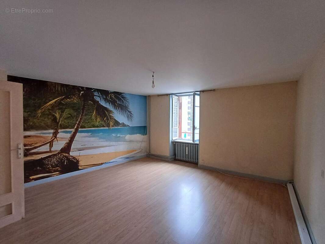 Appartement à VERTAIZON