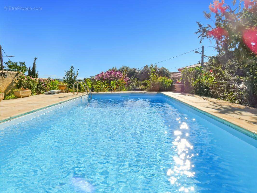 Maison à ROQUEMAURE