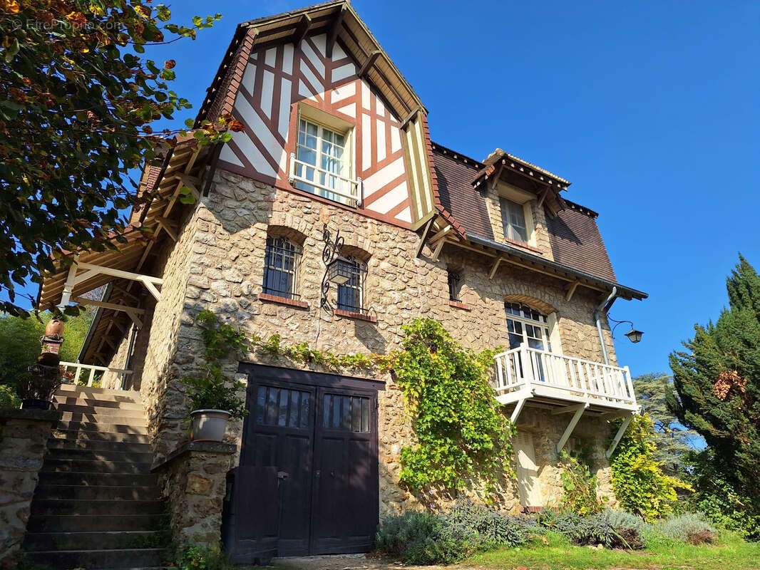 Maison à SAINT-GERMAIN-EN-LAYE