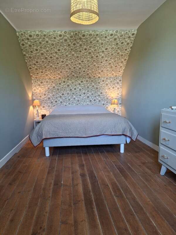 Maison à FRESNAY-SUR-SARTHE