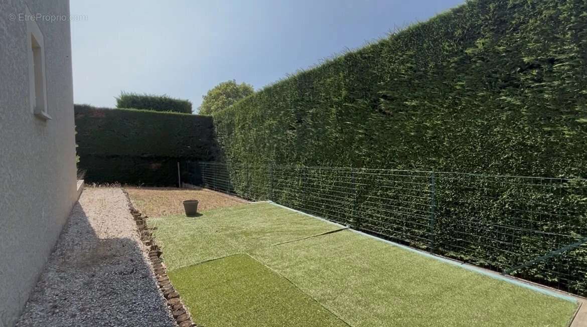 villa  avec jardin - photo 11