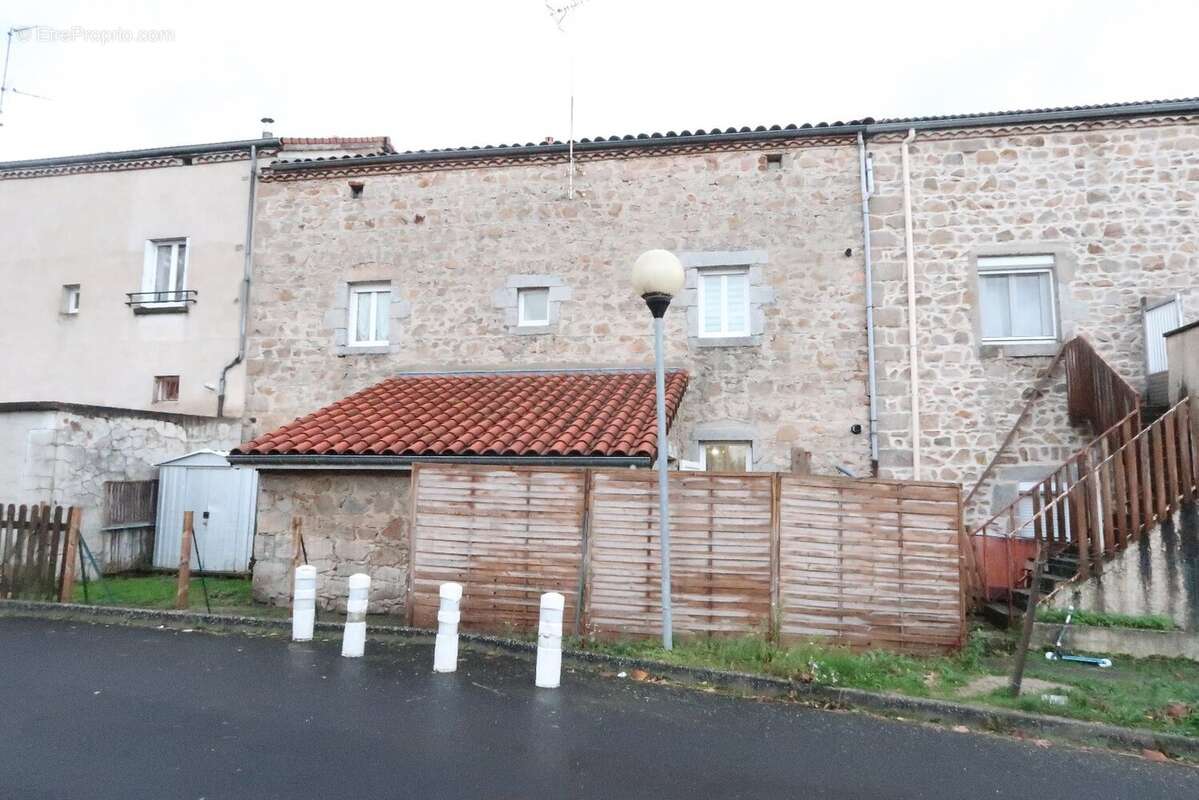 Appartement à SAINTE-SIGOLENE