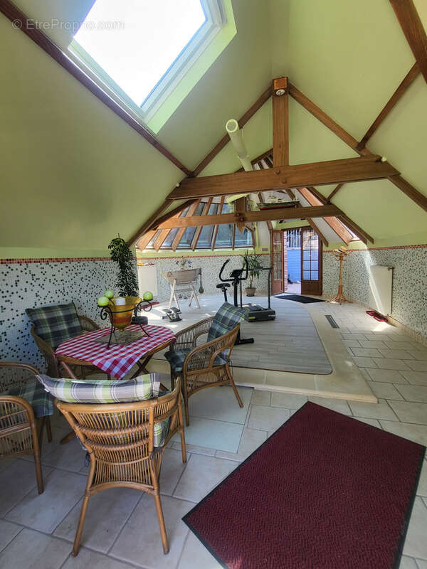 Propriété avec garage,  jardin et piscine à vendre à Yport 76111 - photo 23