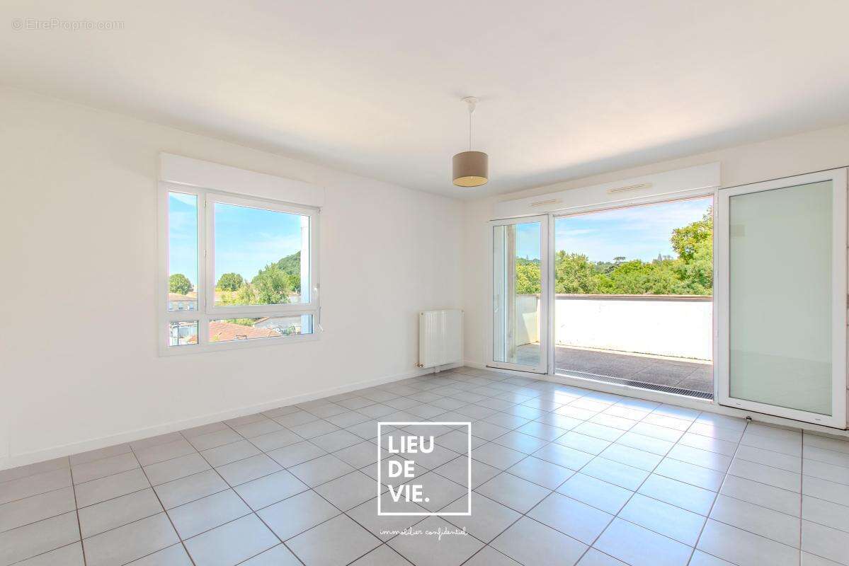 Appartement à FLOIRAC