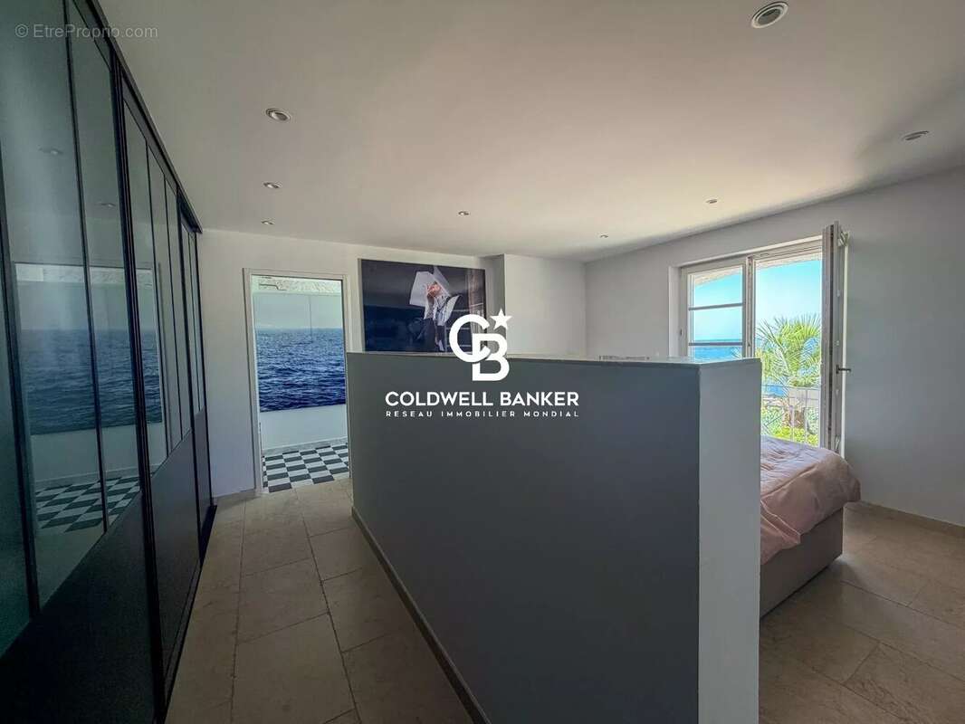 Villa vue mer incroyable - 83320 Carqueiranne - photo 13