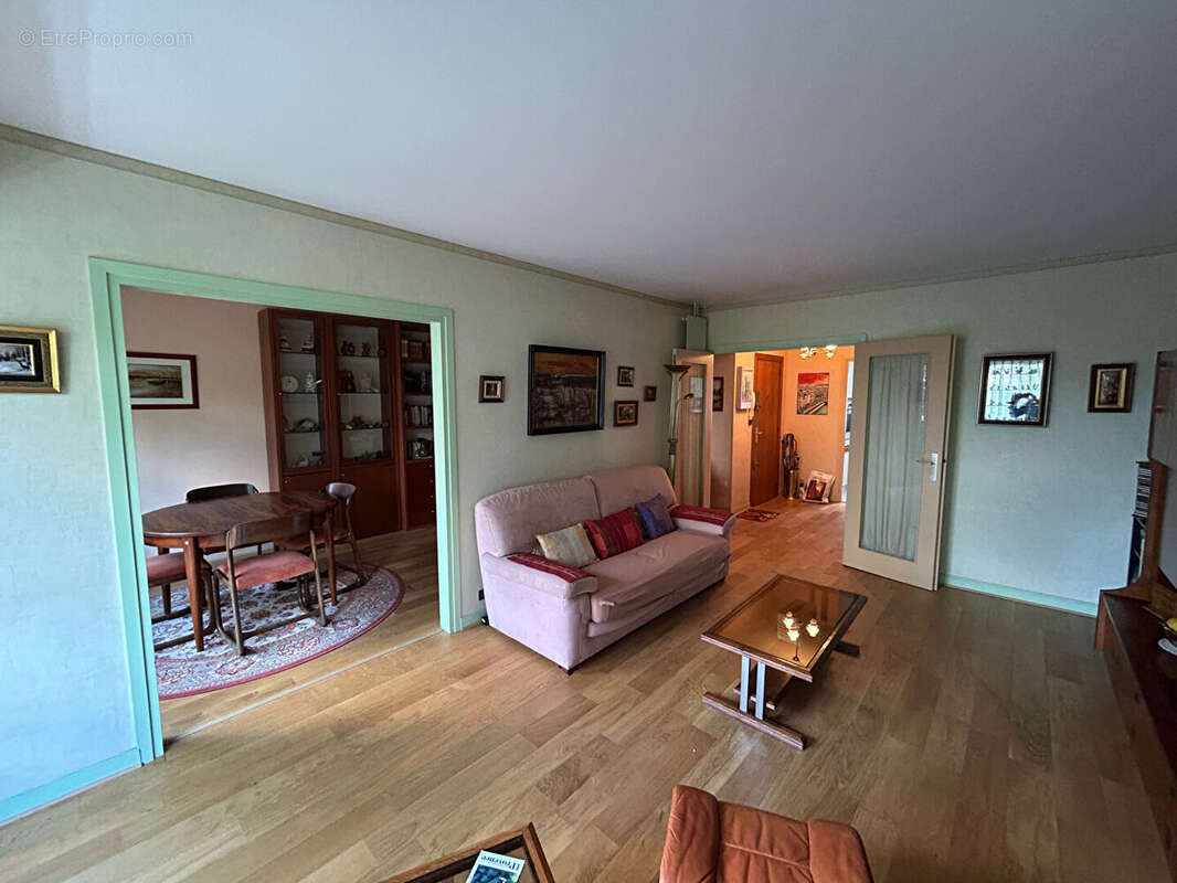 Appartement à CHEVILLY-LARUE