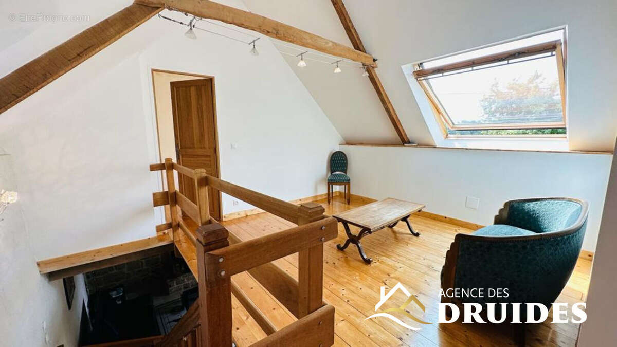 À Vendre CARNAC Maison de charme en pierre dans hameau tranquille - 77.47m² habitables - 89.74 au sol - photo 7