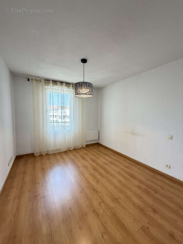 Appartement à L'ISLE-JOURDAIN