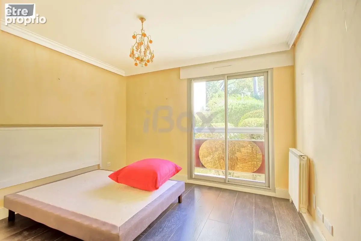 Toulon bas faron - appartement vue rade type 5 avec cave garage et parking - photo 14