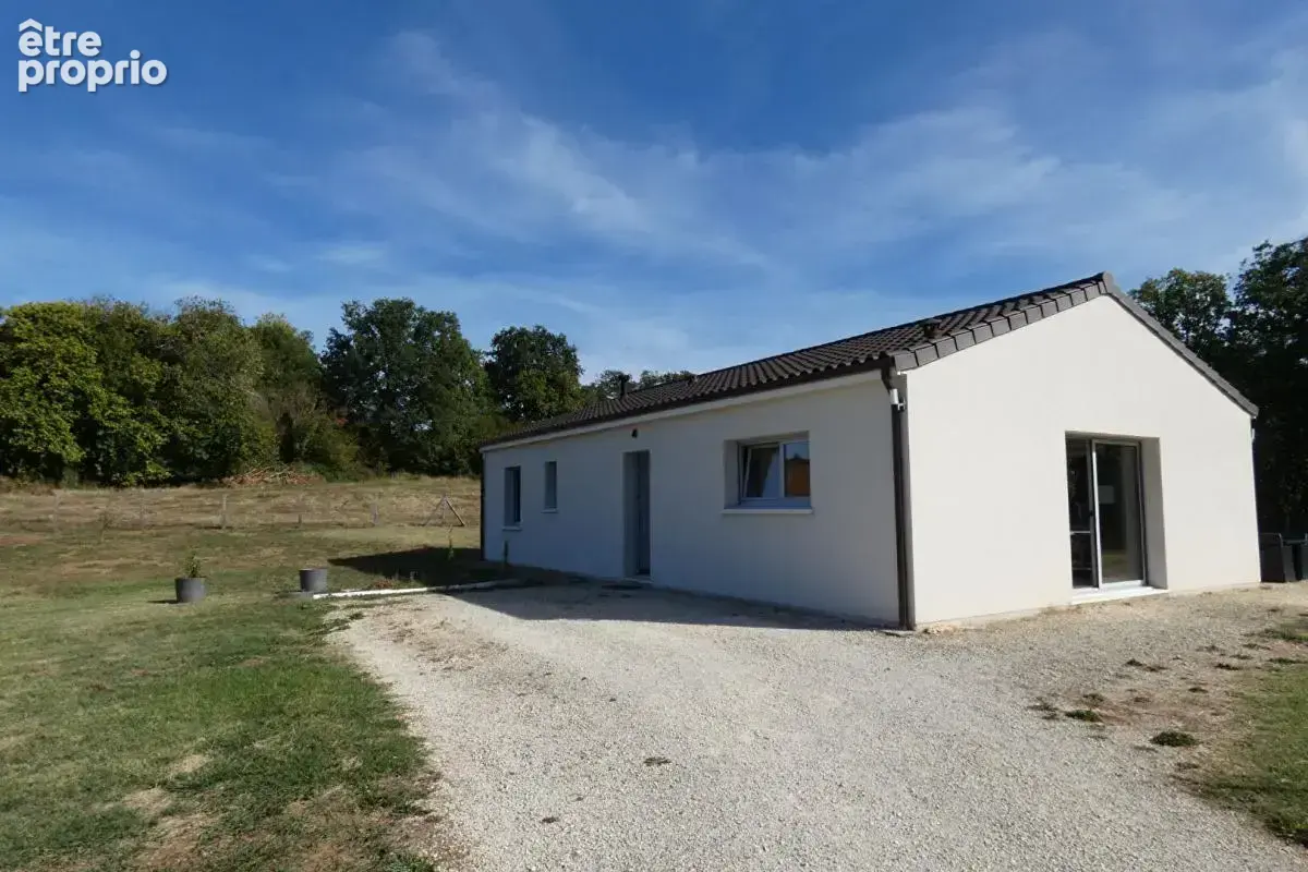 Maison 4 pièces 96 m² · à Salignac-Eyvigues · 96 m² · 229 000 €