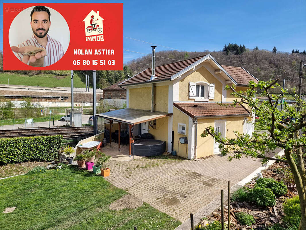 Maison à LE GRAND-LEMPS