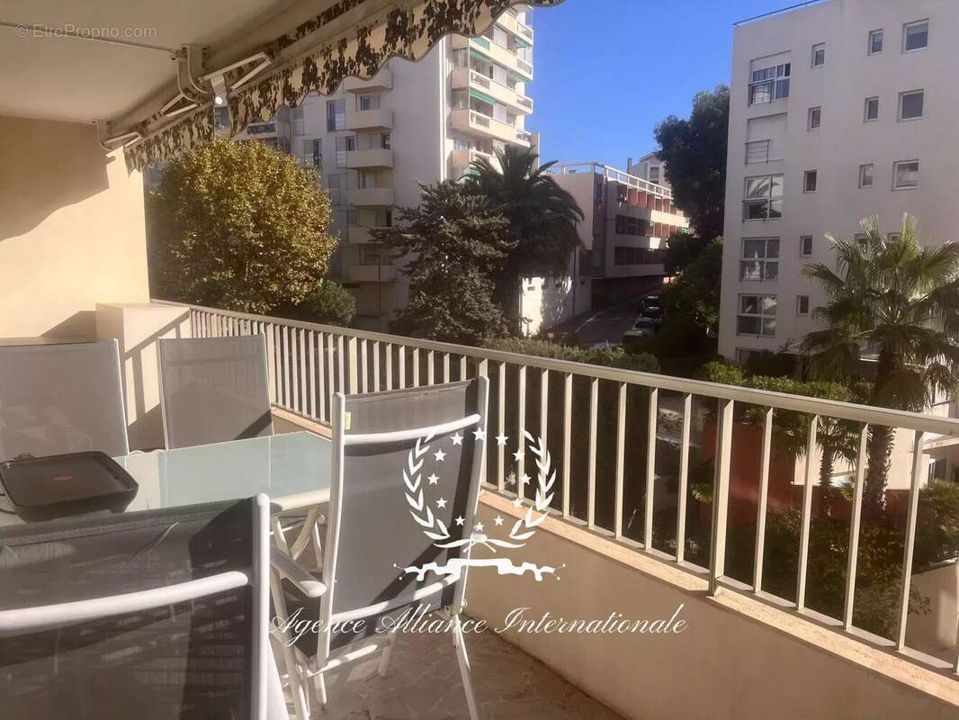 Appartement à CANNES