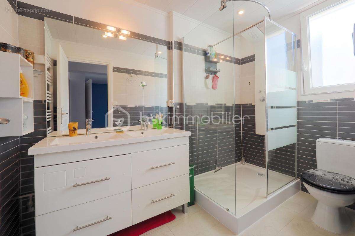 Maison plain-pied 134 m² – Piscine – Terrain 1 300 m² – Sud Ardèche (Laurac) - photo 15