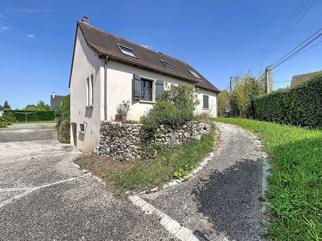 Maison à VINEUIL