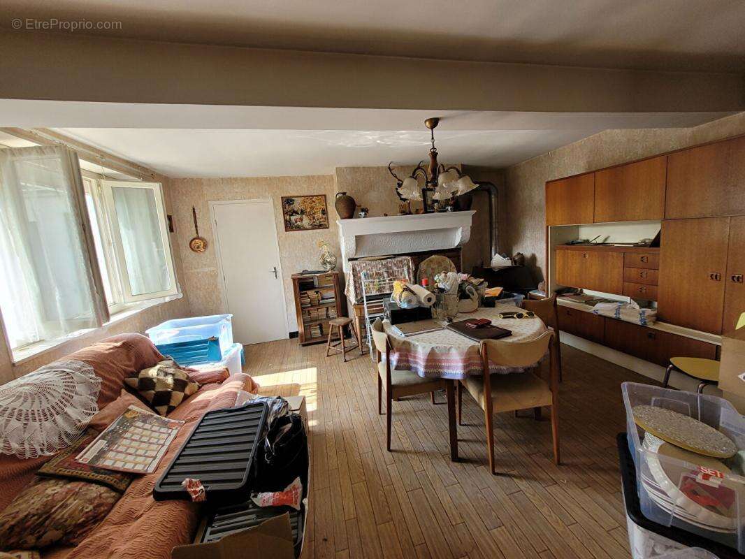 FERMETTE  de plain-pieds 100 m2 et 8000M m2DE TERRAIN - PRUSY 10 - photo 7