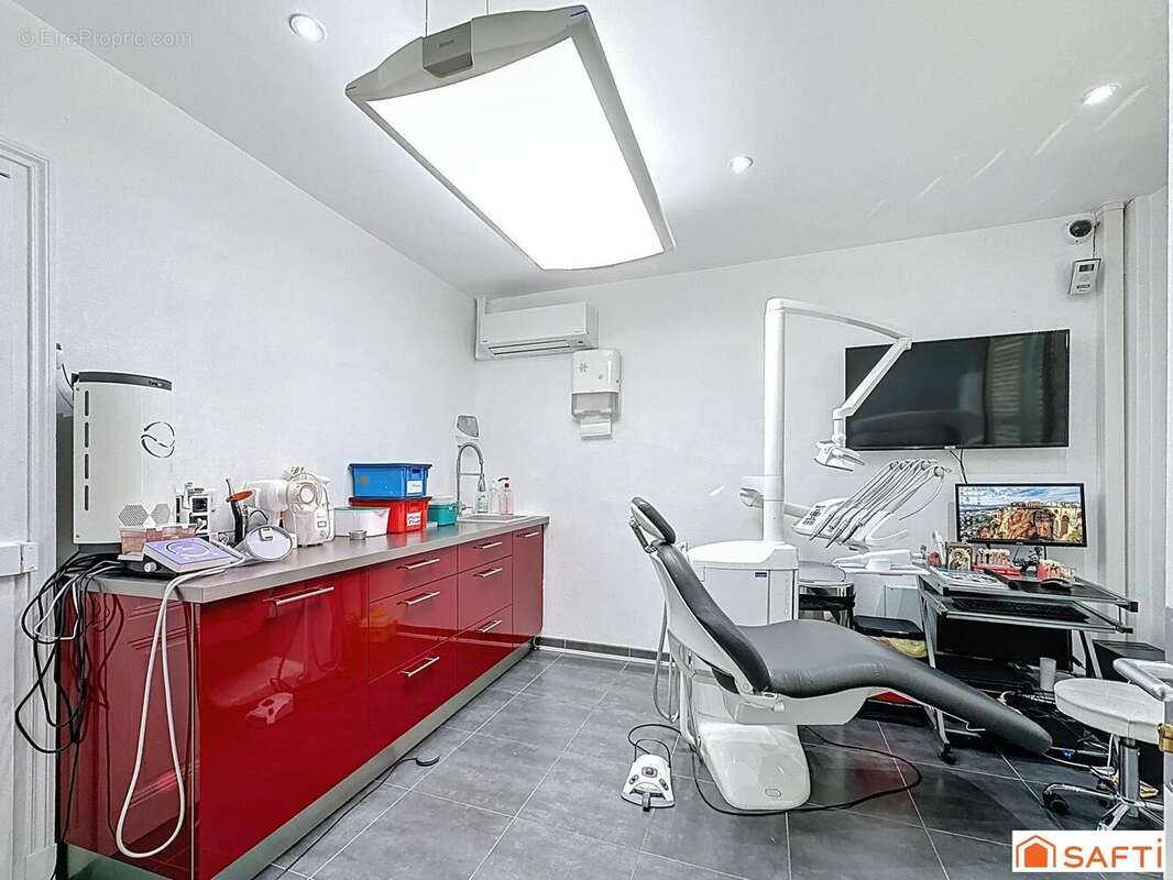 Photo 4 - Commerce à PONT-SUR-YONNE